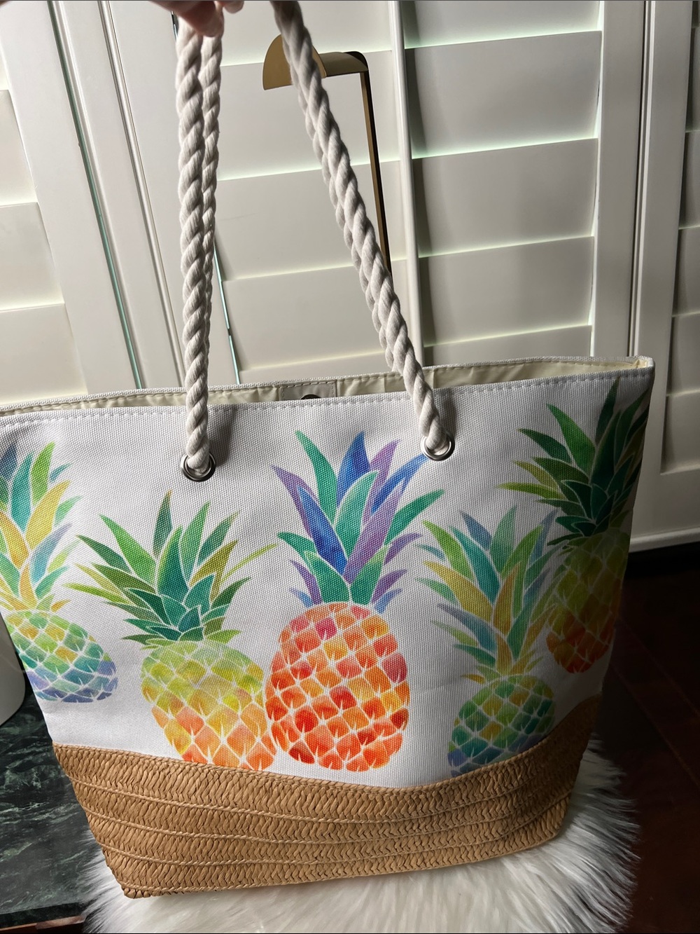 Island Hawaii Tropical Straw & Canvas Pineapple Print Tote Bag with Rope Handle - Picture 16 of 16